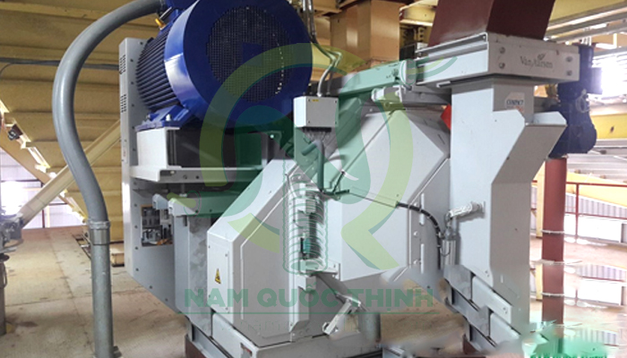 ứng dụng ống ruột gà chống thấm dầu và nước